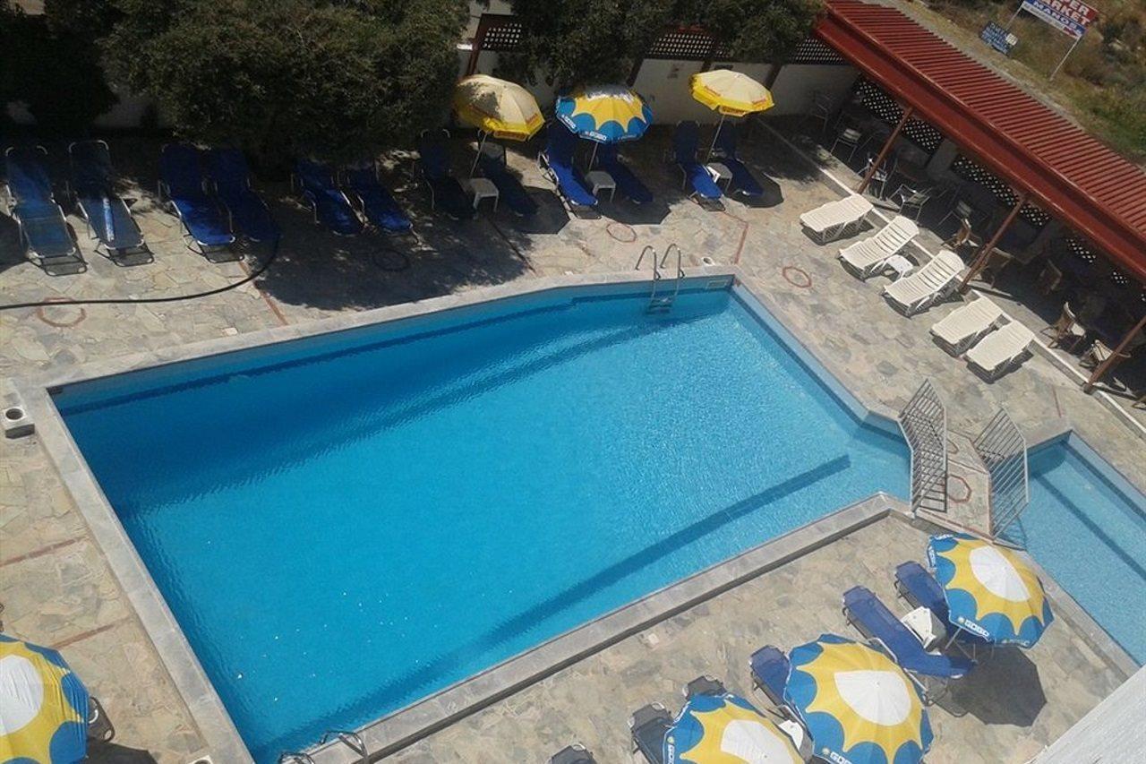 Krits Hotel Hersonissos  Exterior photo