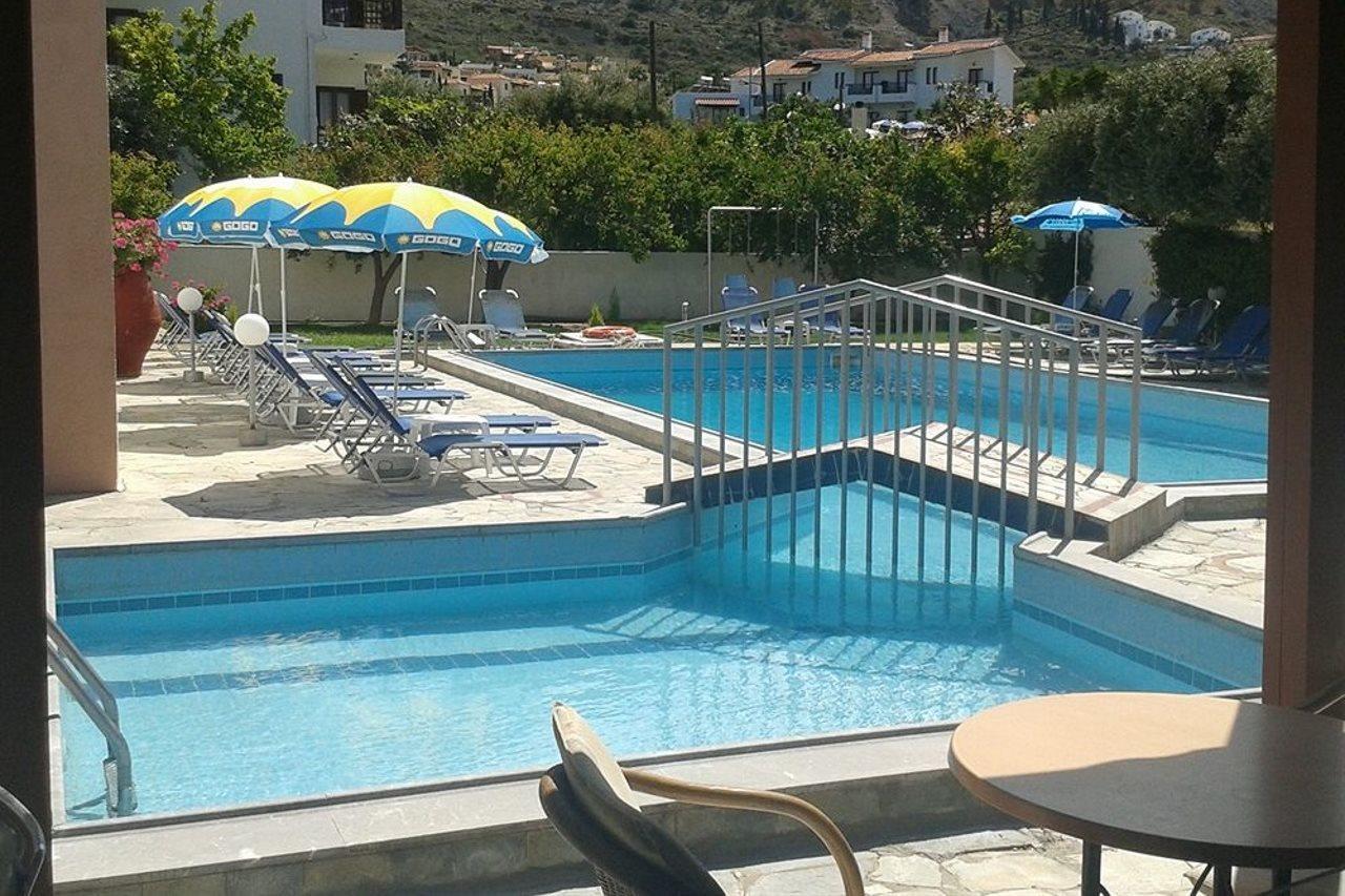 Krits Hotel Hersonissos  Exterior photo